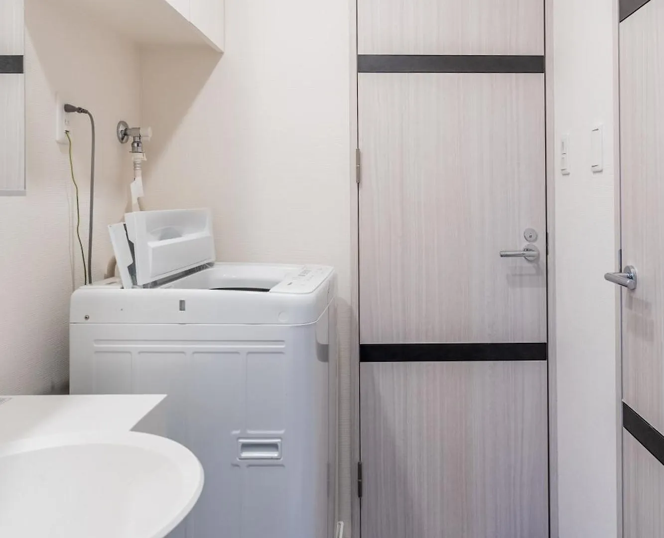 Apartment Hotel 11 Shinsaibashi Ōsaka