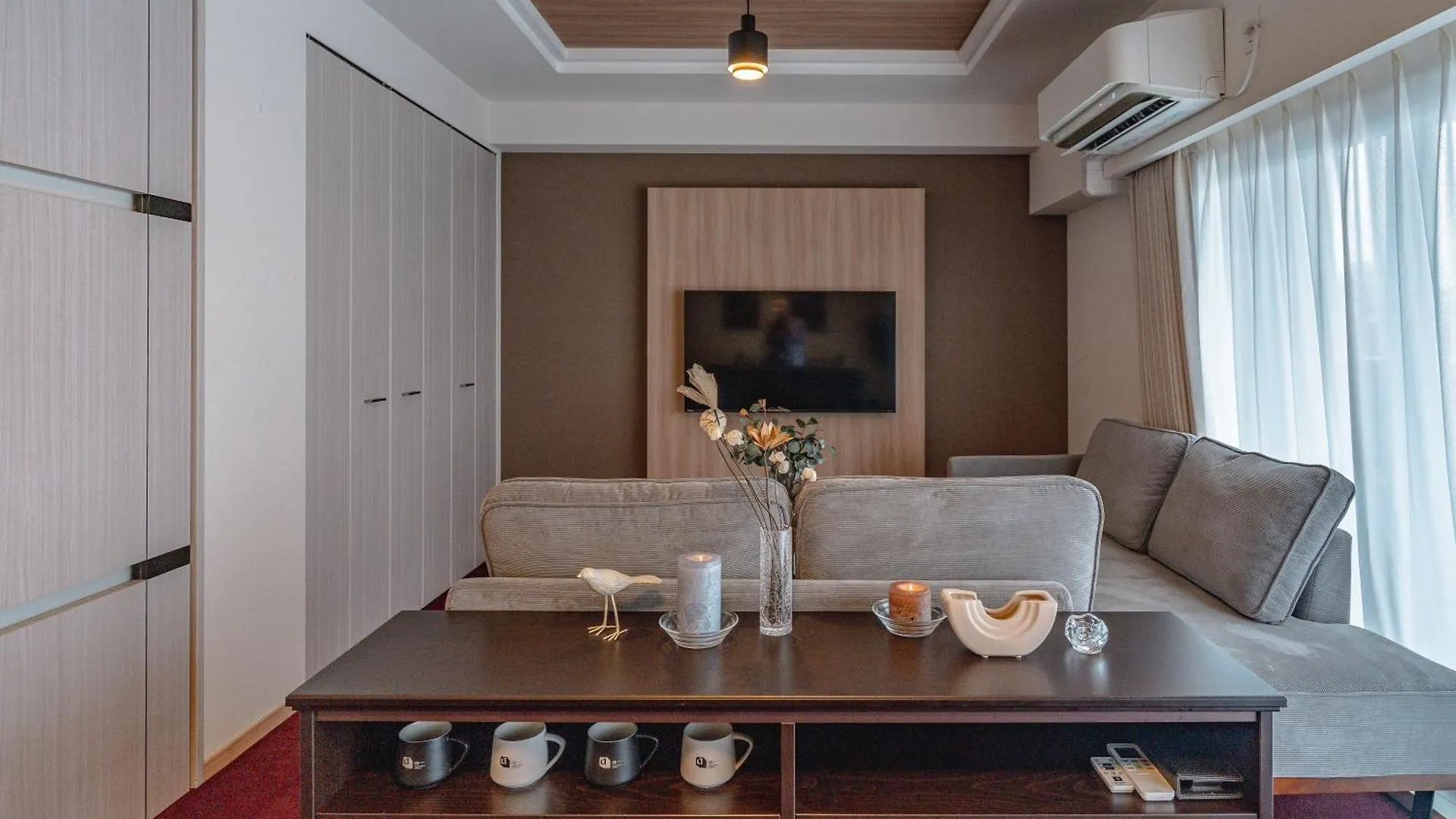 Apartment Hotel 11 Shinsaibashi Ōsaka