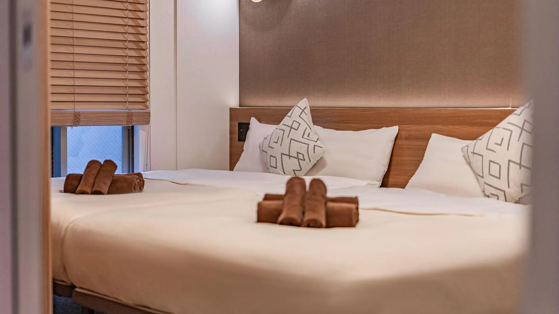Apartment Hotel 11 Shinsaibashi Osaka Guest house