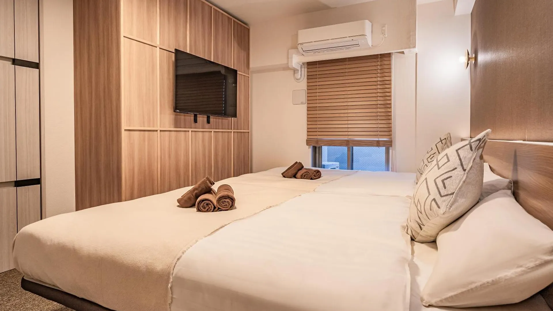 Apartment Hotel 11 Shinsaibashi Osaka Guest house
